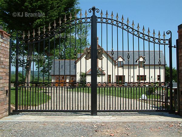  IRON GATES,Hydraulic Underground Motors,Somerset